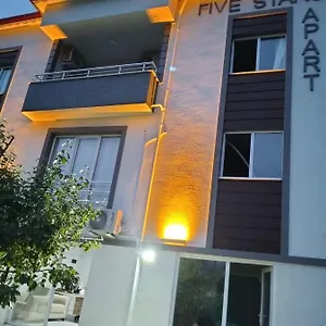 Five Stars Apart شقة فندقية