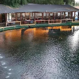Garden Uzungol شقة فندقية